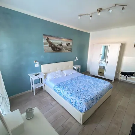 La Finestra Sul Mare *